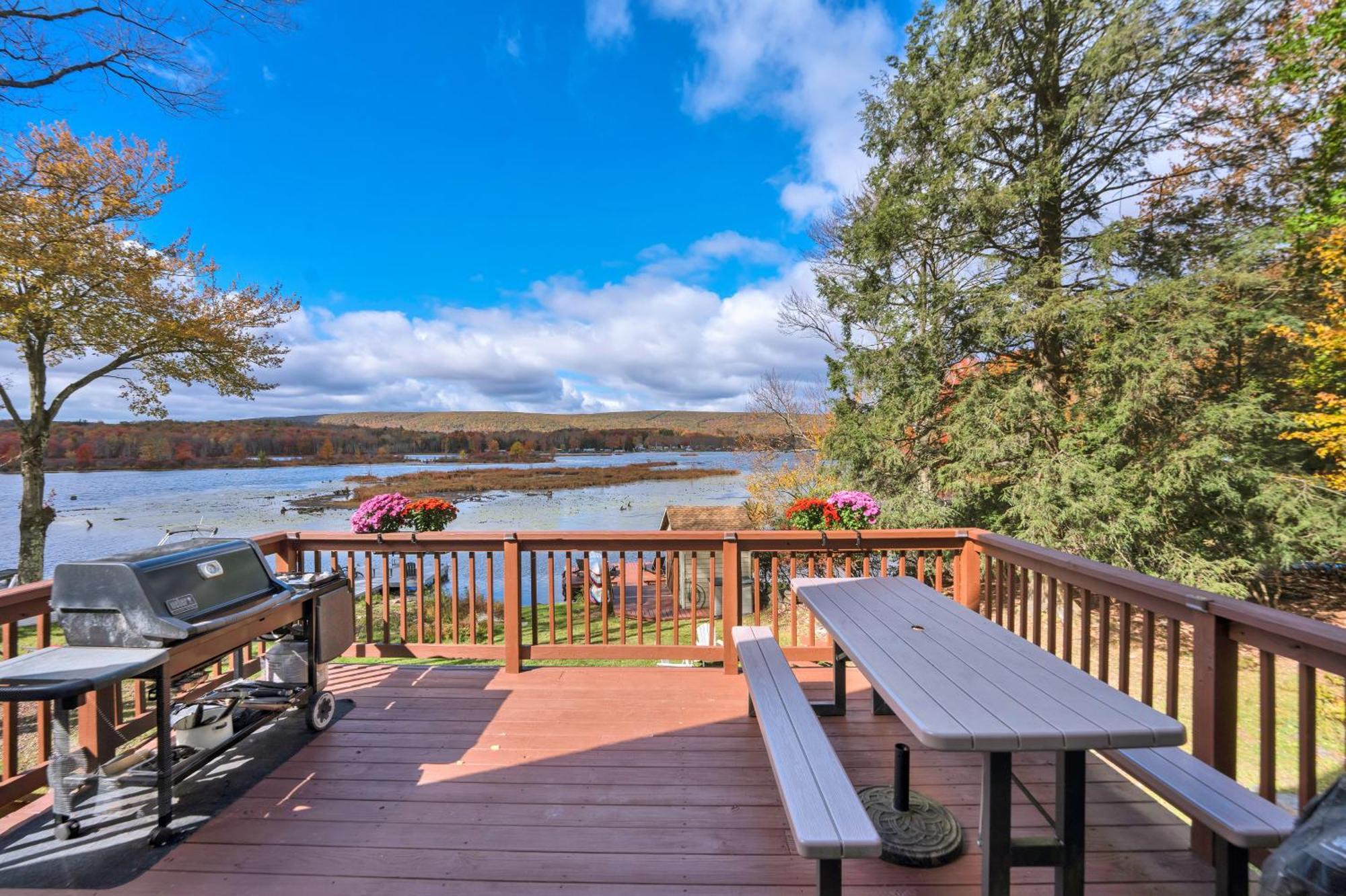 Lakefront A-Frame, Dock, Kayaks, Fire Place Lake Ariel ภายนอก รูปภาพ